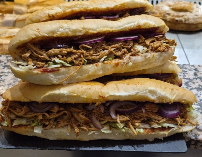 Sandwichs effiloche oignon rouge